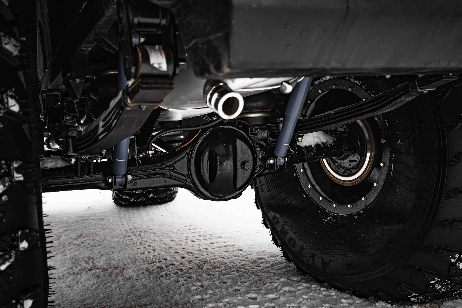 Снегоболотоход "Росомаха" модель (ПРО 4х4) с ДВС 1ZZ-FE 1,8 литра (мосты Toyota)