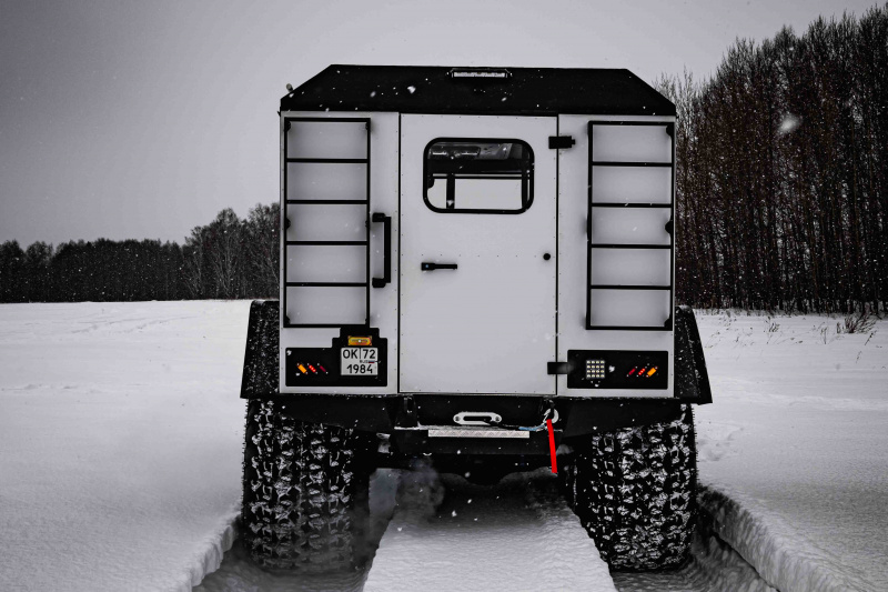 Снегоболотоход Росомаха модель (ПРО 4х4) с ДВС 1ZZ-FE 1,8 литра (мосты Toyota)